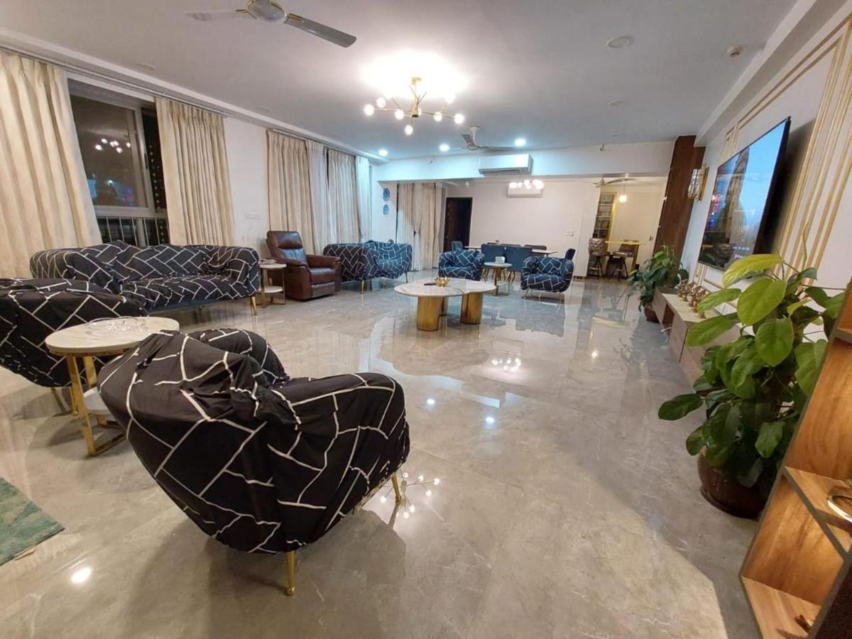Royal Nest Premium Hotel Pune Exterior photo