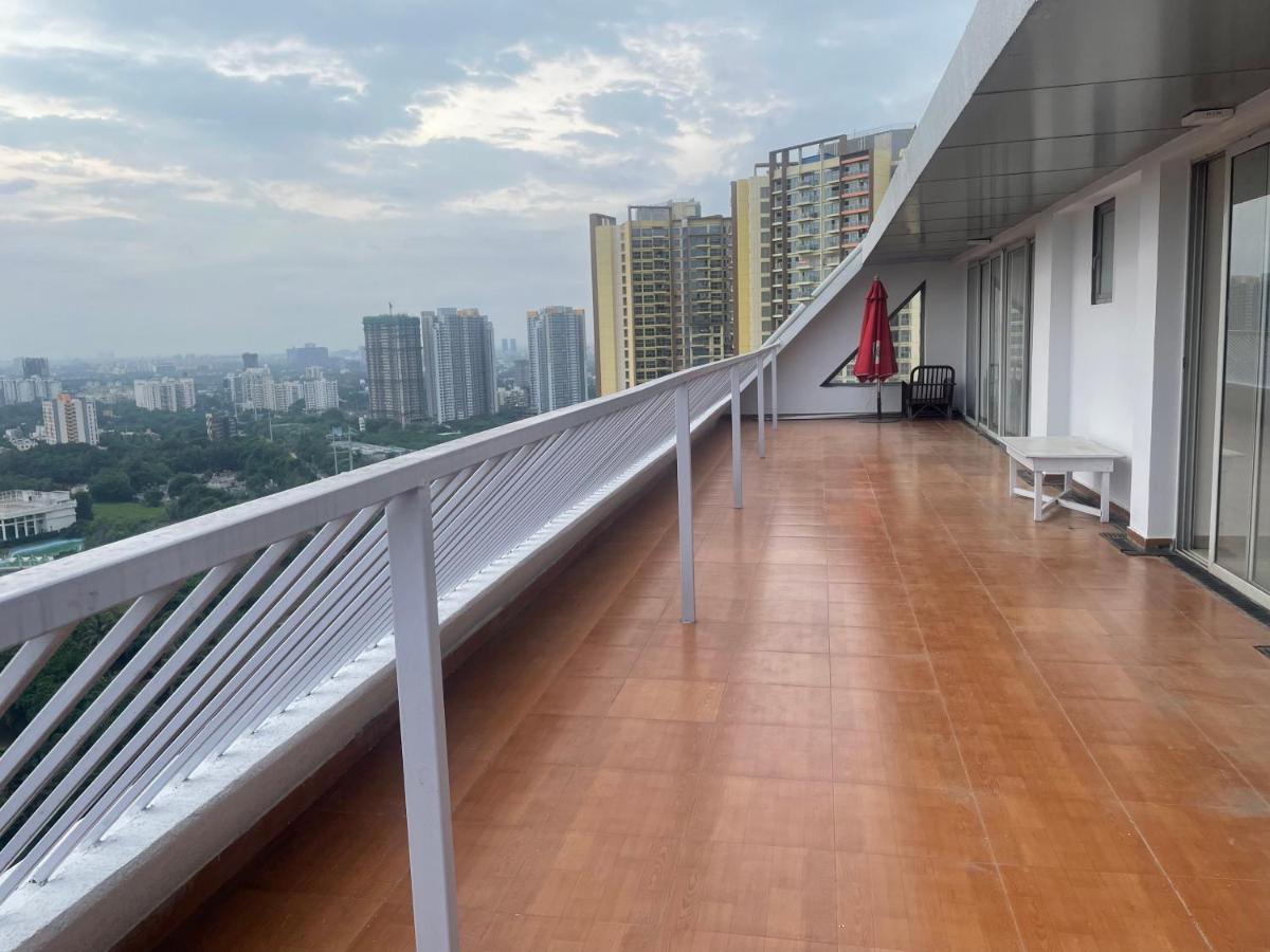 Royal Nest Premium Hotel Pune Exterior photo